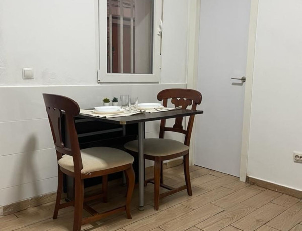 Piso en venta en avenida de la Albufera, 23