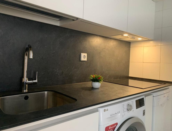 Piso en venta en calle de La Hiruela, 1