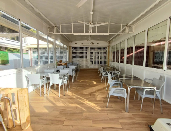 Local o nave en venta en Urb. Avda. Ausiàs March, Campello Playa