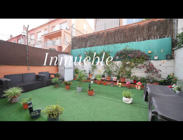 Chalet adosado en venta en Ferrer i Guardia