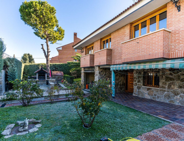 Casa o chalet independiente en venta en calle de Chile