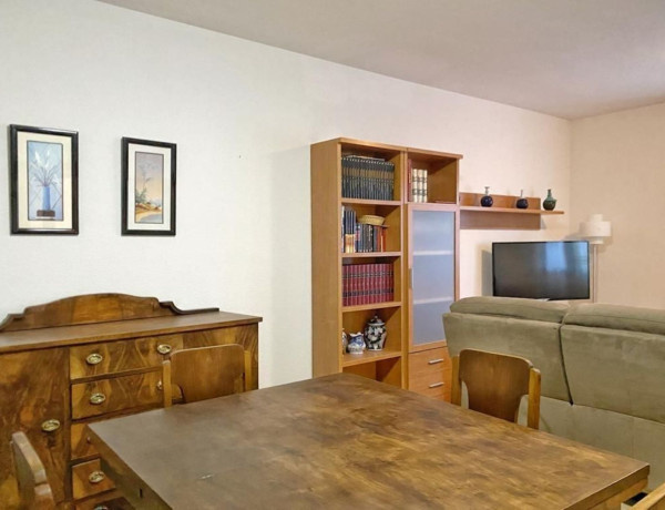 Casa o chalet independiente en venta en calle Zanja