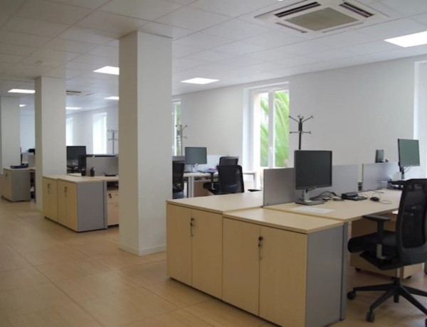 Alquiler de Oficina en alameda de Colón