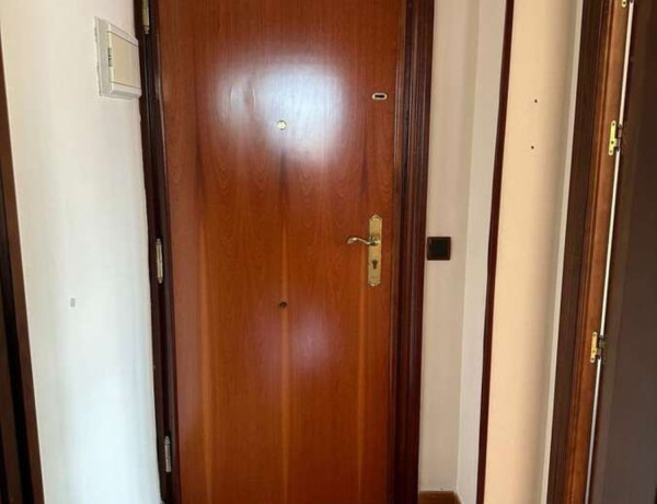 Piso en venta en calle Arcángel San Miguel