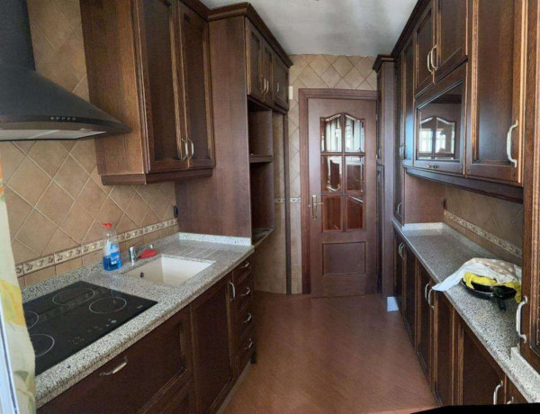 Piso en venta en calle Arcángel San Miguel