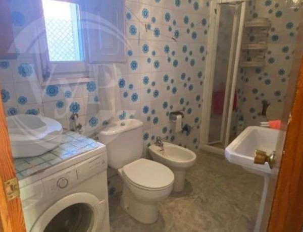 Chalet adosado en venta en calle Manuel Pérez