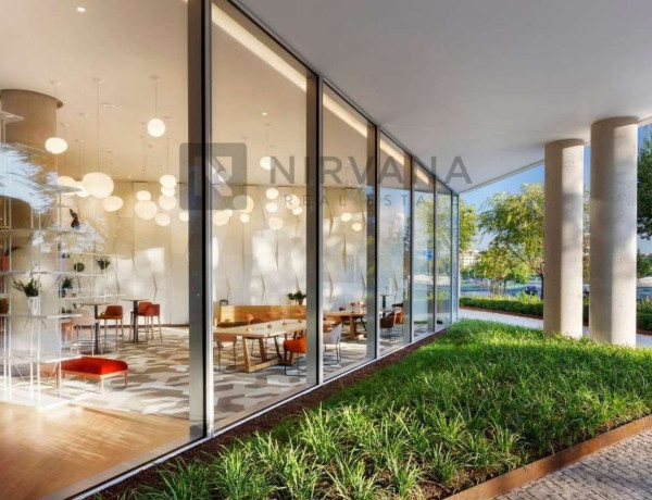 Alquiler de Oficina en calle del Puerto de Somport