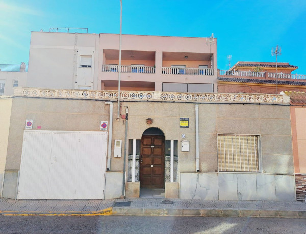 Casa o chalet independiente en venta en plaza San Cayetano, 1