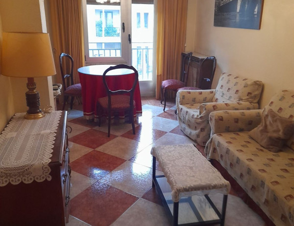 Piso en venta en paseo de Canalejas