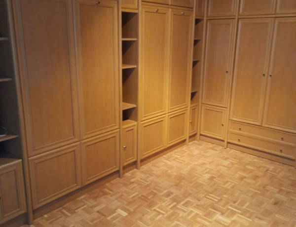 Piso en venta en paseo de Canalejas