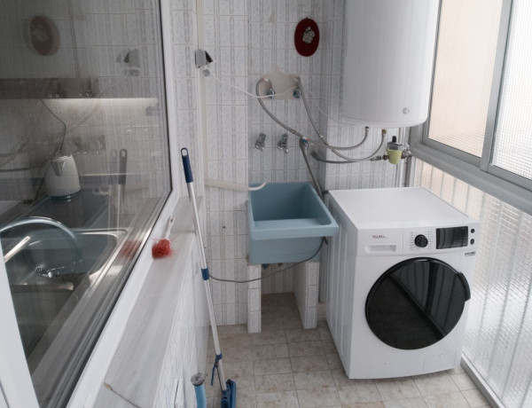 Piso en venta en calle del Capitán Rueda, 28