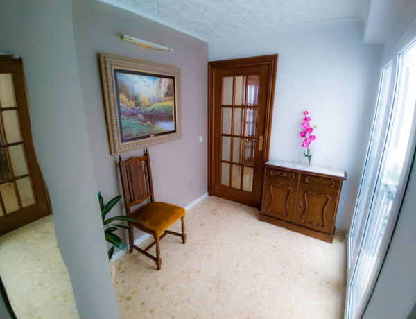 Piso en venta en calle del Capitán Rueda, 28