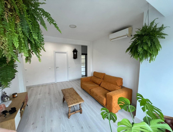 Piso en venta en calle del Pinar del Rey, 35