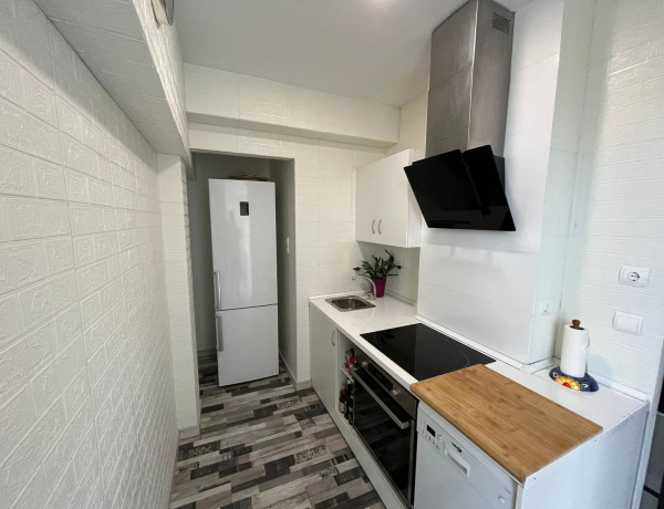 Piso en venta en calle del Pinar del Rey, 35