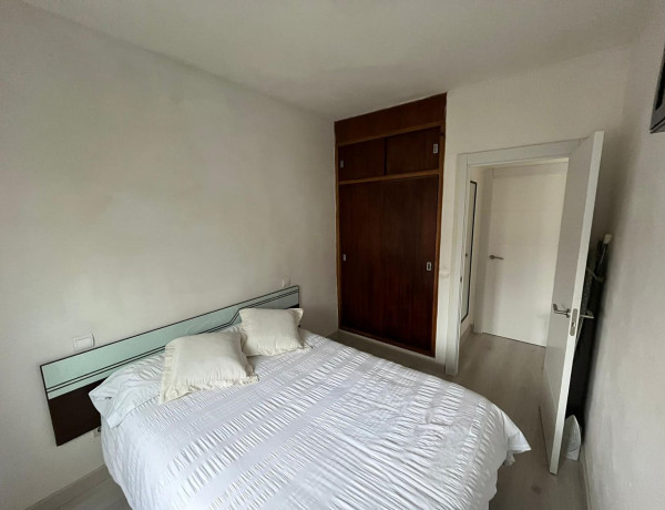 Piso en venta en calle del Pinar del Rey, 35