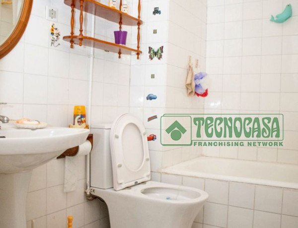 Piso en venta en calle Colón