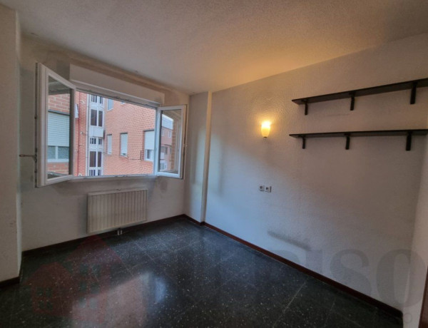 Piso en venta en calle de Salvador de Madariaga