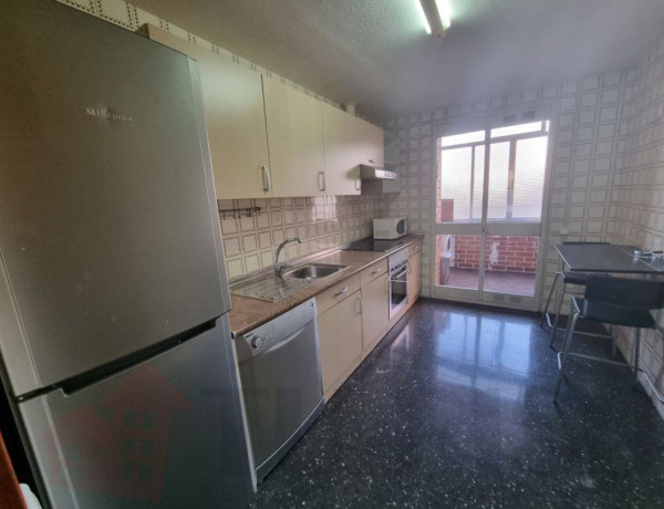 Piso en venta en calle de Salvador de Madariaga