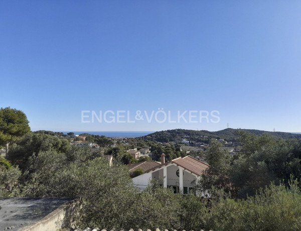 Terreno en venta en Costa Cunit - Els Jardins - Els Rosers