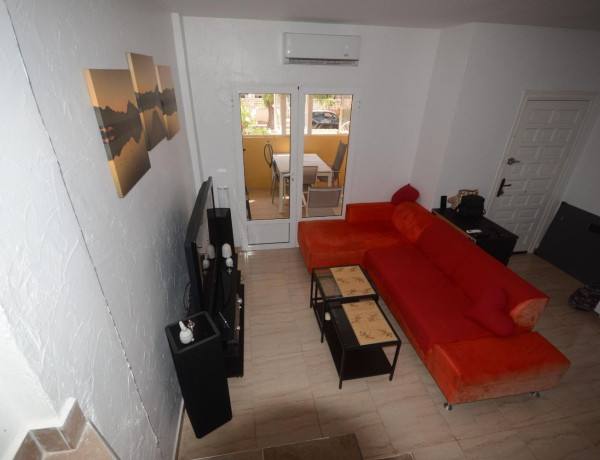 Chalet adosado en venta en calle el Limonar, 35