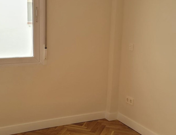 Alquiler de Piso en calle de Mauricio Legendre