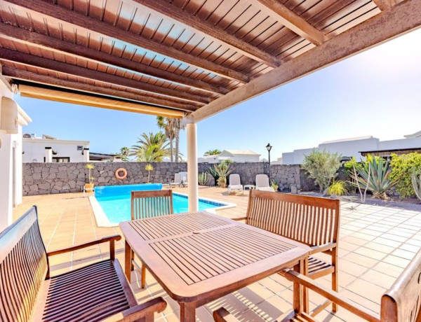 Casa o chalet independiente en venta en Montaña Roja