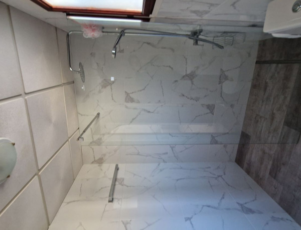 Chalet adosado en venta en avenida Laguna Azul, 92