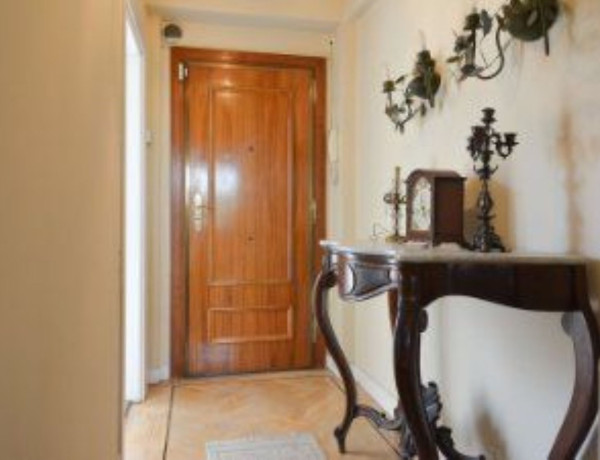 Piso en venta en calle de la Costa Brava, 11