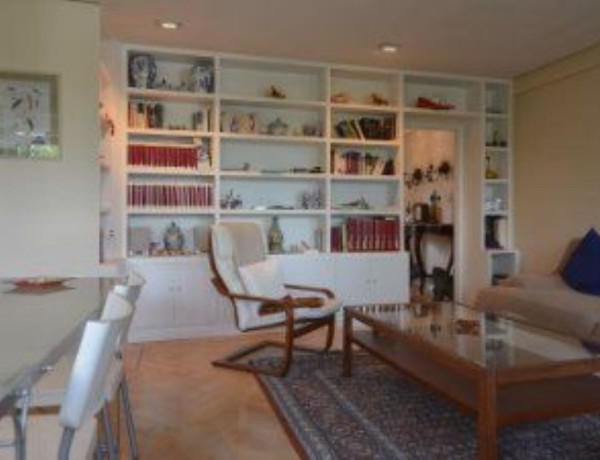 Piso en venta en calle de la Costa Brava, 11