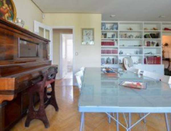 Piso en venta en calle de la Costa Brava, 11