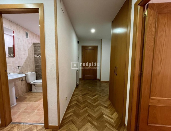 Piso en venta en calle de Miguel Ángel Asturias