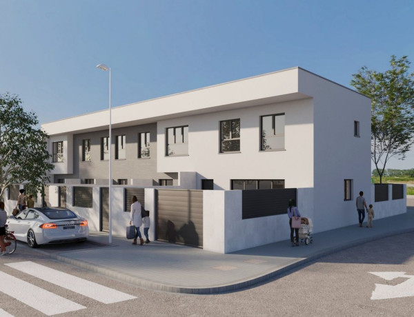 Chalet adosado en venta en calle Max Aub s/n