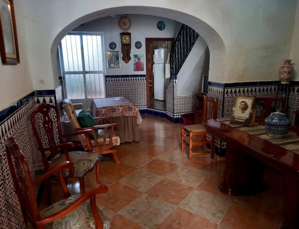 Chalet adosado en venta en Cardenal Delgado s/n