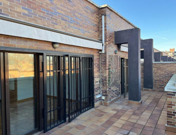 Alquiler de Piso en calle Valle de Pas, 8