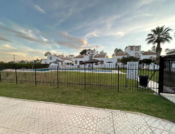 Chalet adosado en venta en Desamparados-Hurchillo-Torremendo