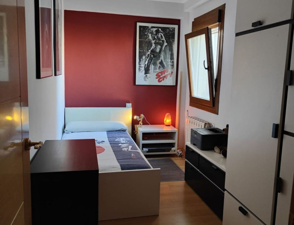 Piso en venta en avenida de las Naciones, 27