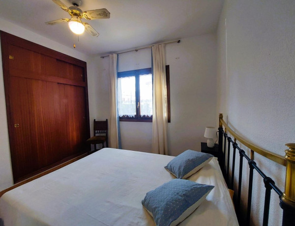 Chalet adosado en venta en calle el Poniente