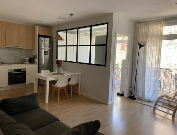 Piso en venta en calle Praga