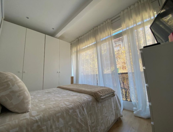 Piso en venta en calle Praga