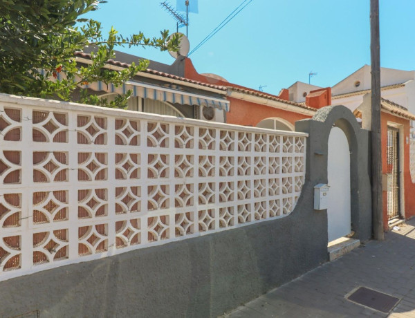 Chalet adosado en venta en Nueva Torrevieja