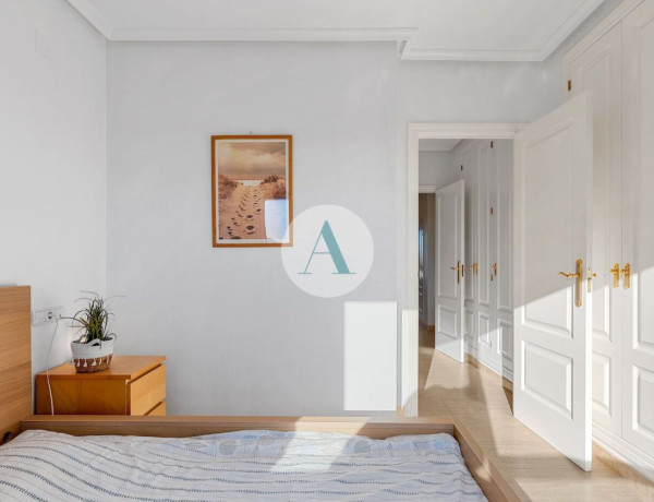 Ático en venta en calle Soria, 81