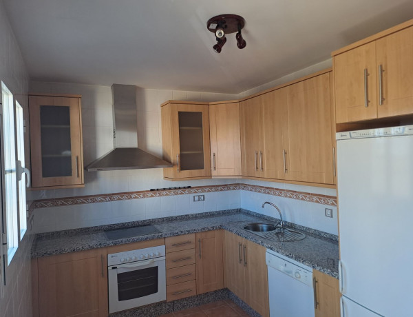 Chalet adosado en venta en calle Escritor Miguel de Cervantes