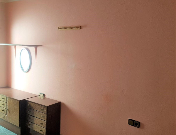 Piso en venta en calle dels Pins