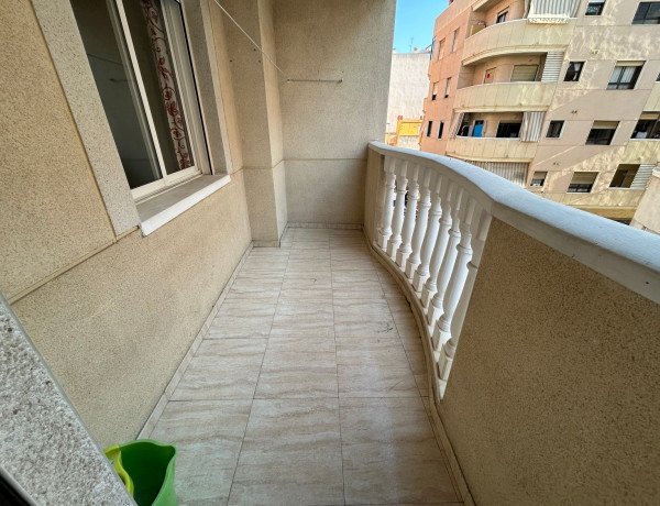 Piso en venta en rambla Juan Mateo García, 73