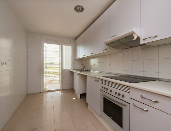 Alquiler de Piso en calle de la Ciudad Encantada, 7