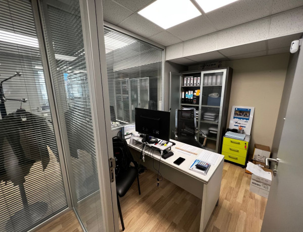 Alquiler de Oficina en Av. Diagonal