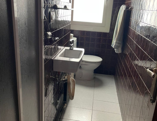 Piso en venta en avenida Marcelo Celayeta, 90