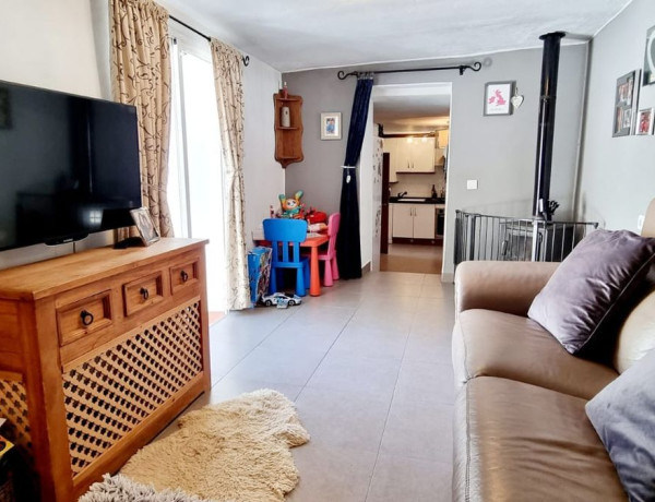 Chalet pareado en venta en Salares