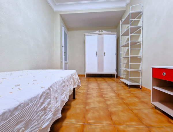 Piso en venta en calle de San Juan de la Cruz