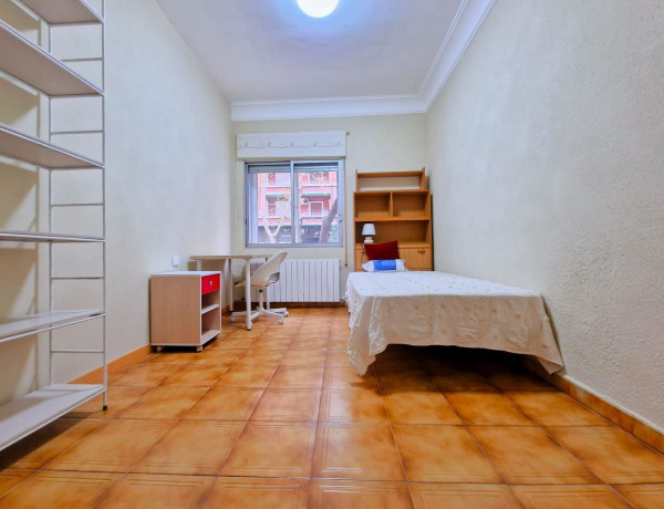 Piso en venta en calle de San Juan de la Cruz